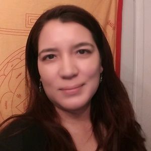 Meet your Posher, Alison